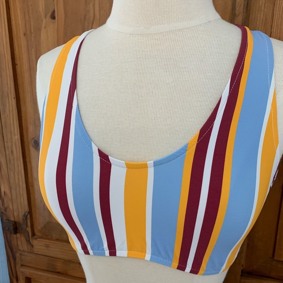 Venus 2 piece bikini set with reversible top - Picture 3 of 5